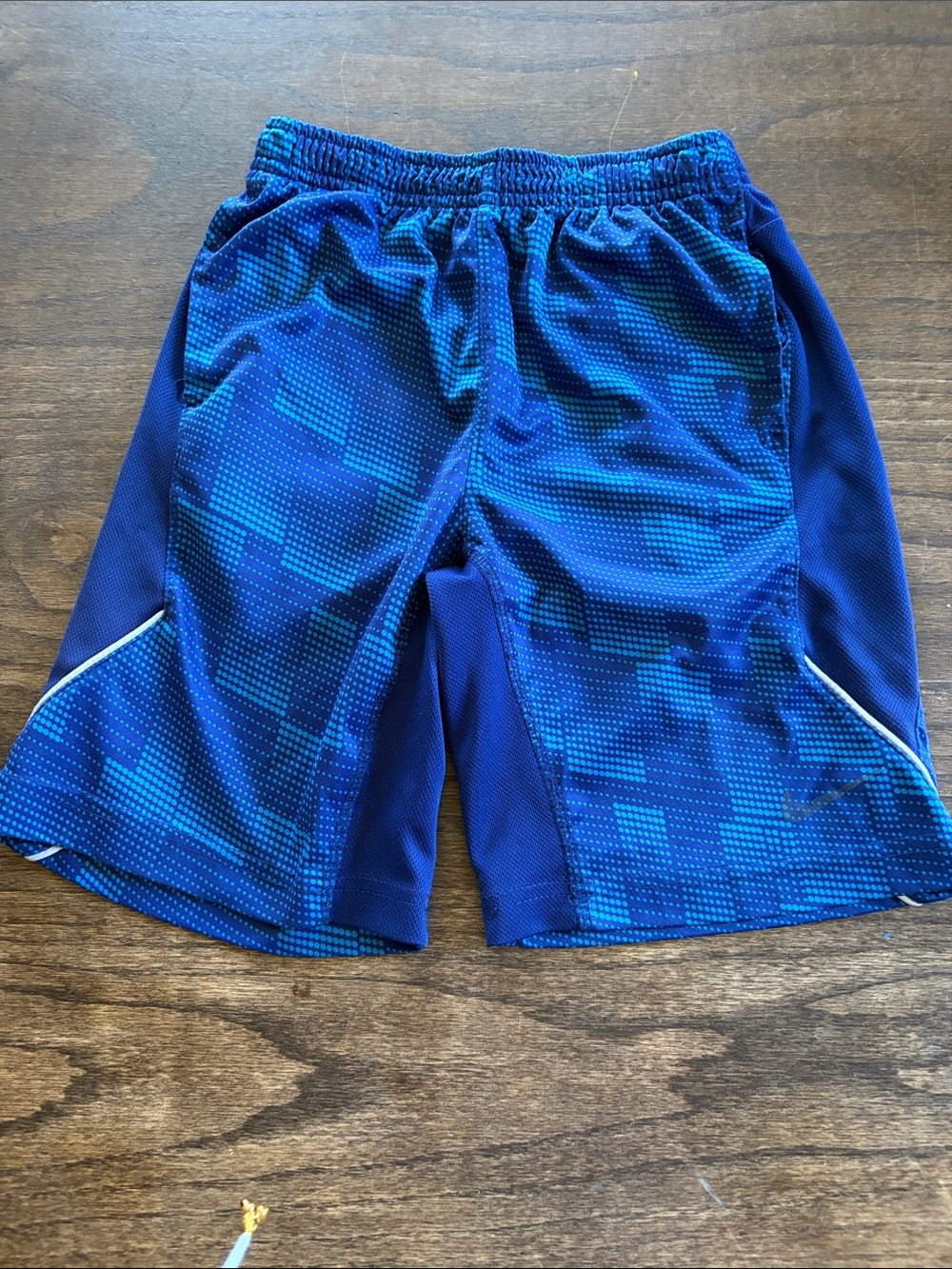 Nike Men’s Royal/Blue Patterned Athletic Shorts